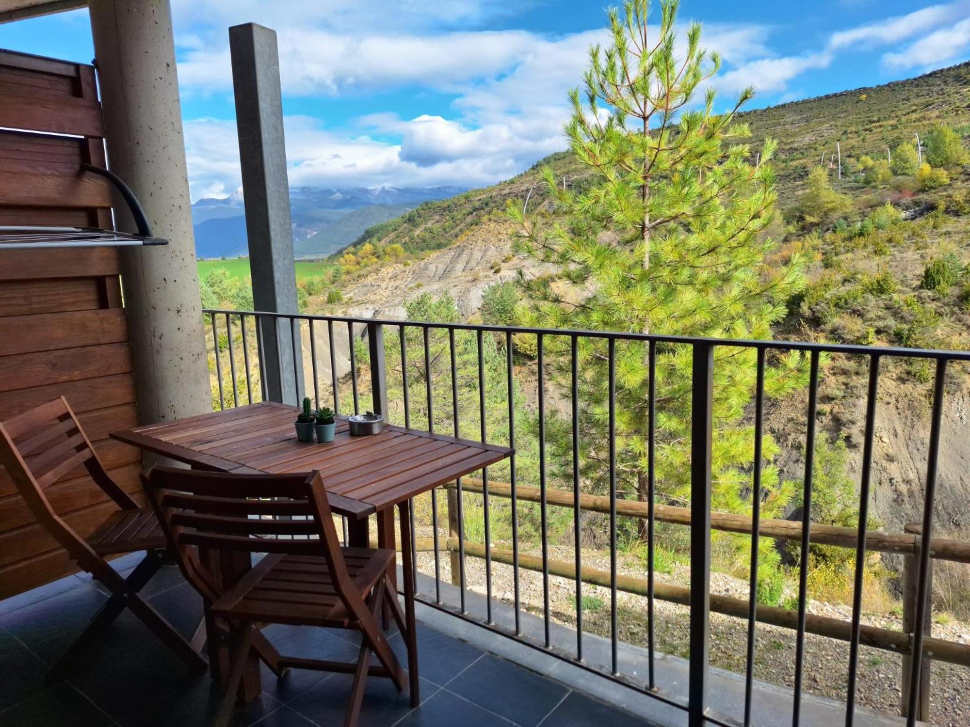Apartamento en Urb. Las Margas Golf  Sabiñánigo Exterior foto